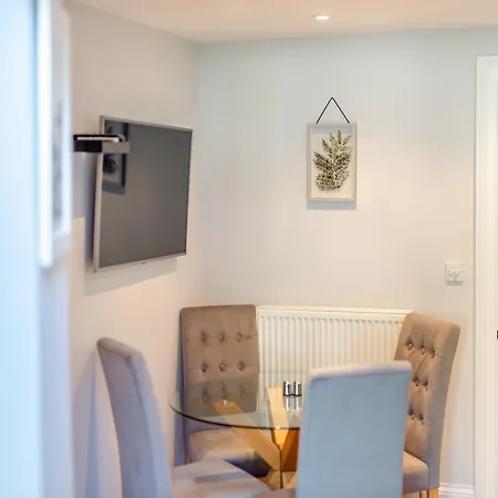 Ryburn House - Uk43518 *